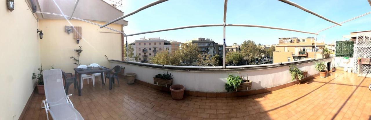 דירות רומא La Terrazza Del Sole מראה חיצוני תמונה